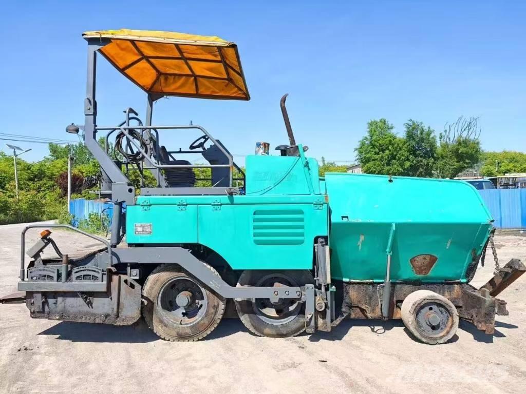 XCMG RP 453 L 瀝青攤舖機/鋪路機