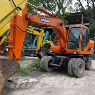 Doosan DH150W-7 旋轉式挖土機/掘鑿機/挖掘機