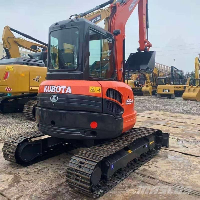Kubota U 55 小型挖土機/掘鑿機<7t(小型挖掘機)