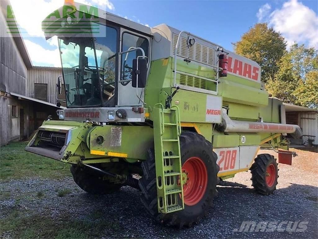 CLAAS mega 208 聯合收穫機