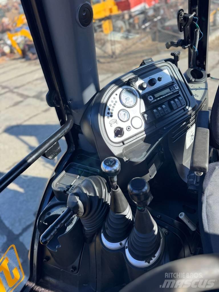 JCB 4 CX 反鏟裝載機