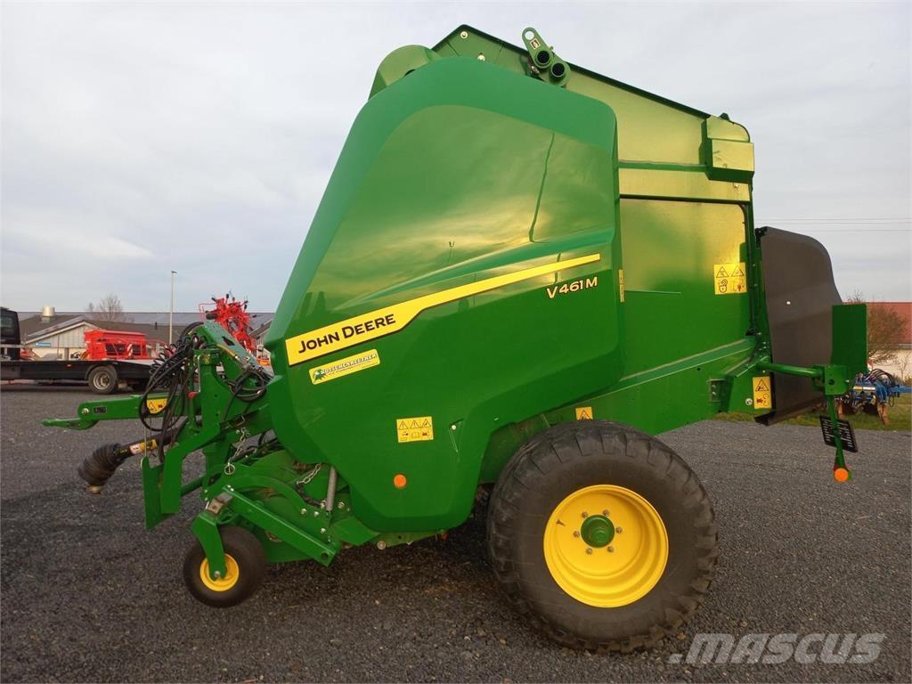 John Deere V461M 圓型牧草打包機