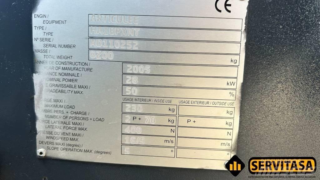 Haulotte HA 18 PX NT 曲臂高空作業車