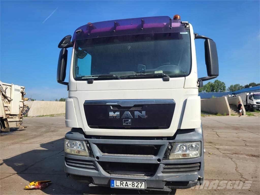 MAN TGS 28.320 6X2 商用底盤車
