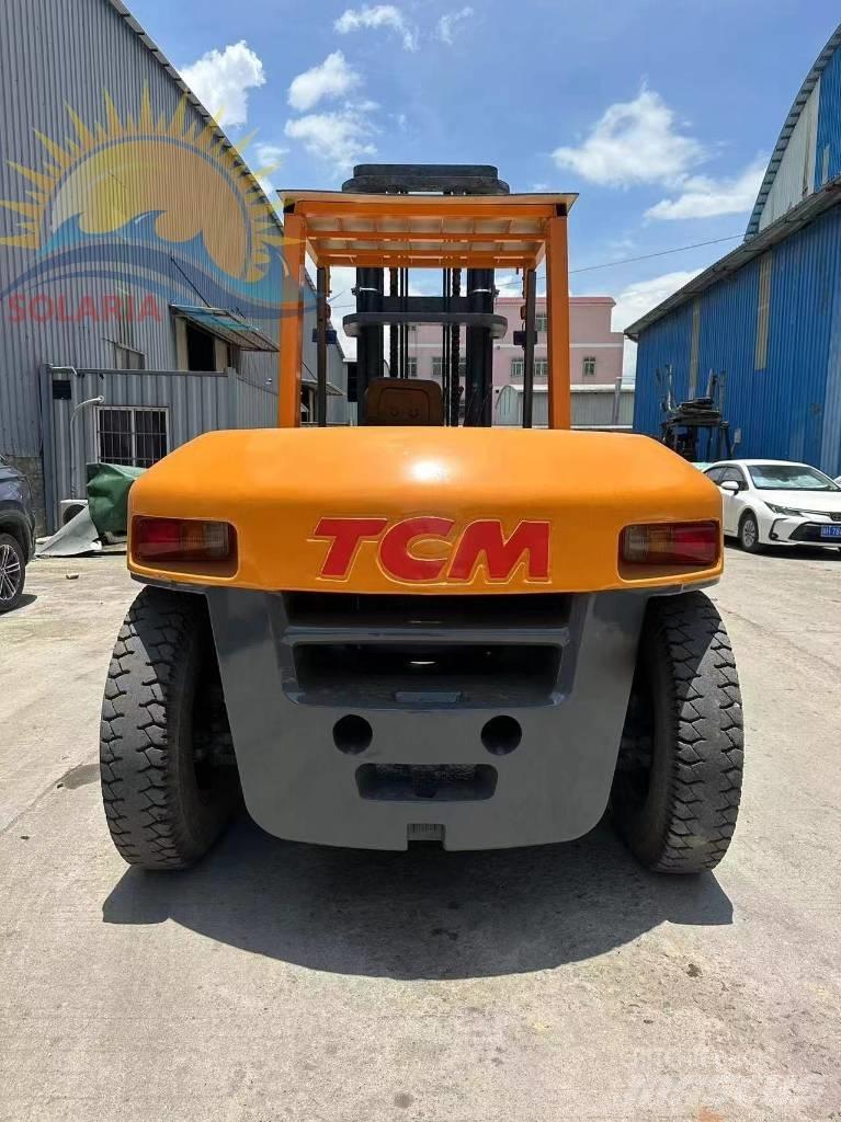 TCM 100 前伸式堆高機(叉車)