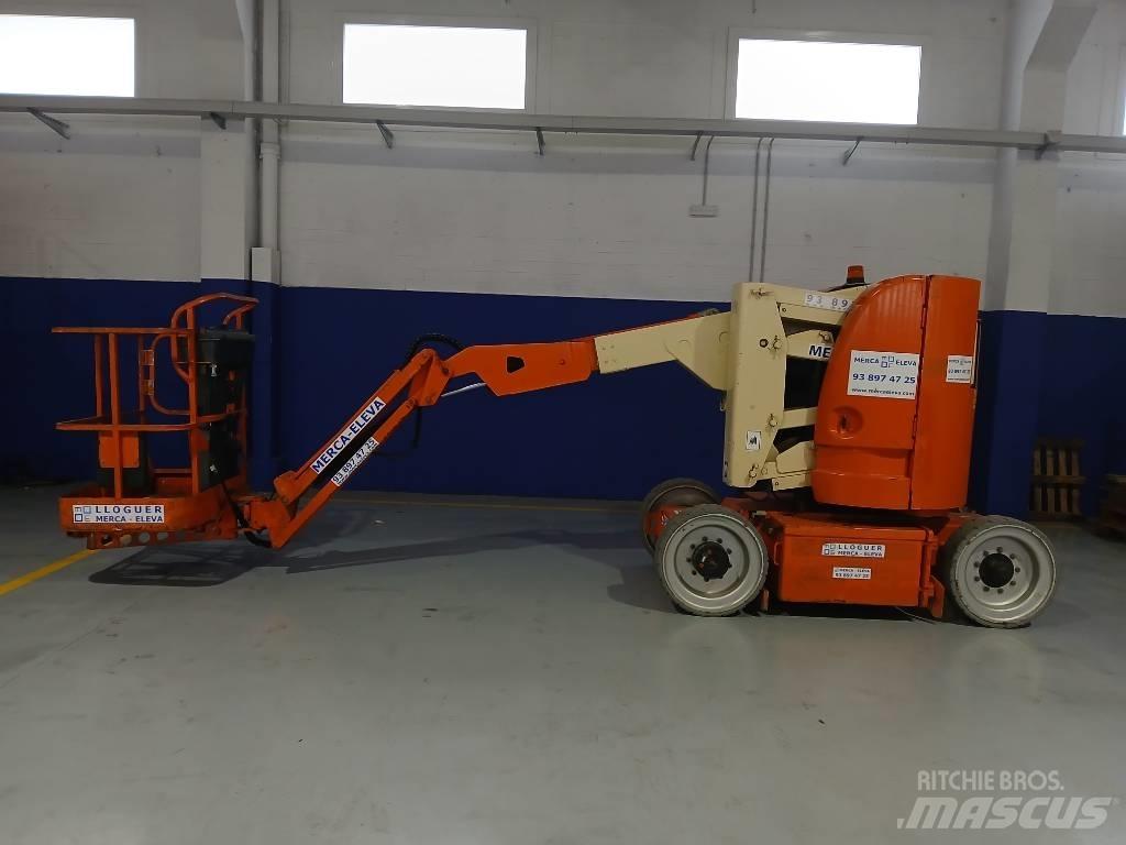 JLG E 300 AJ 曲臂高空作業車