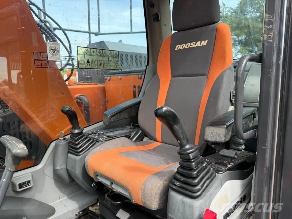Doosan DX 140 LCR-5 履帶式 挖土機/掘鑿機/挖掘機