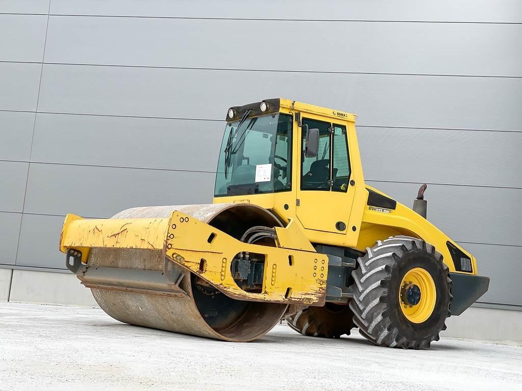 Bomag BW 213 DH-4 單輪滾壓機
