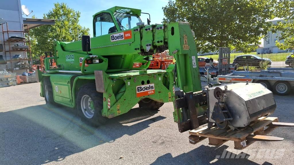 Merlo Roto 40.18 伸縮臂操作車