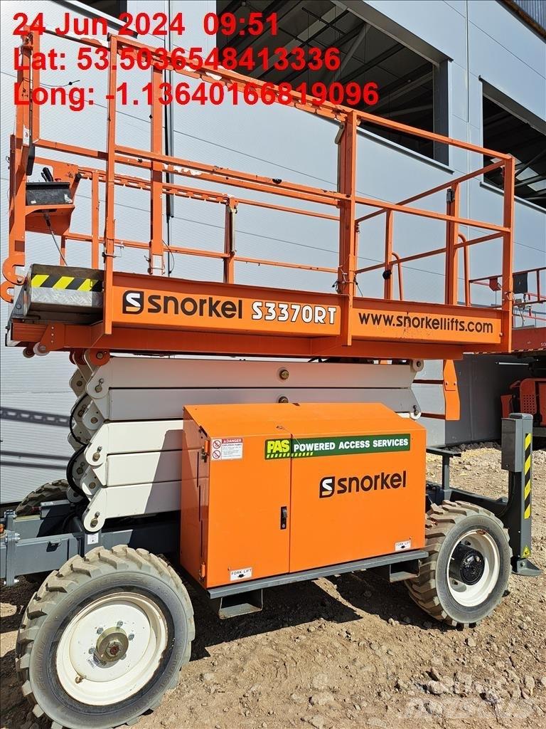 Snorkel S 3370 RTCE 剪式升降機