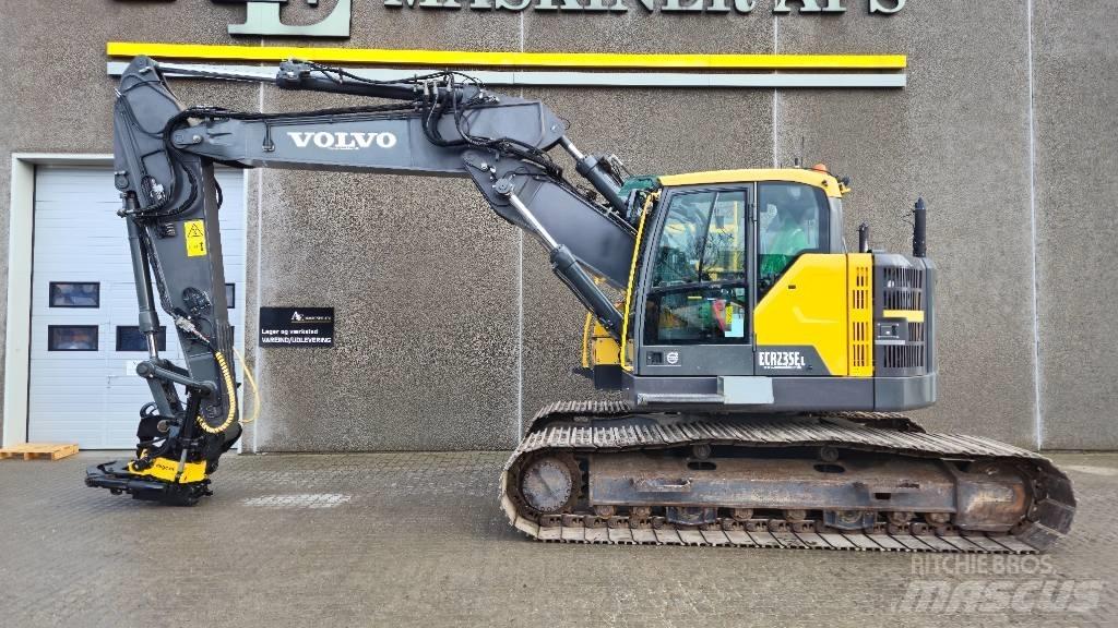 Volvo ECR 235 E L 履帶式 挖土機/掘鑿機/挖掘機