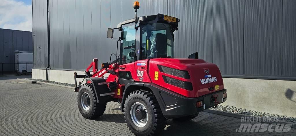Yanmar V 80 輪胎式裝載機