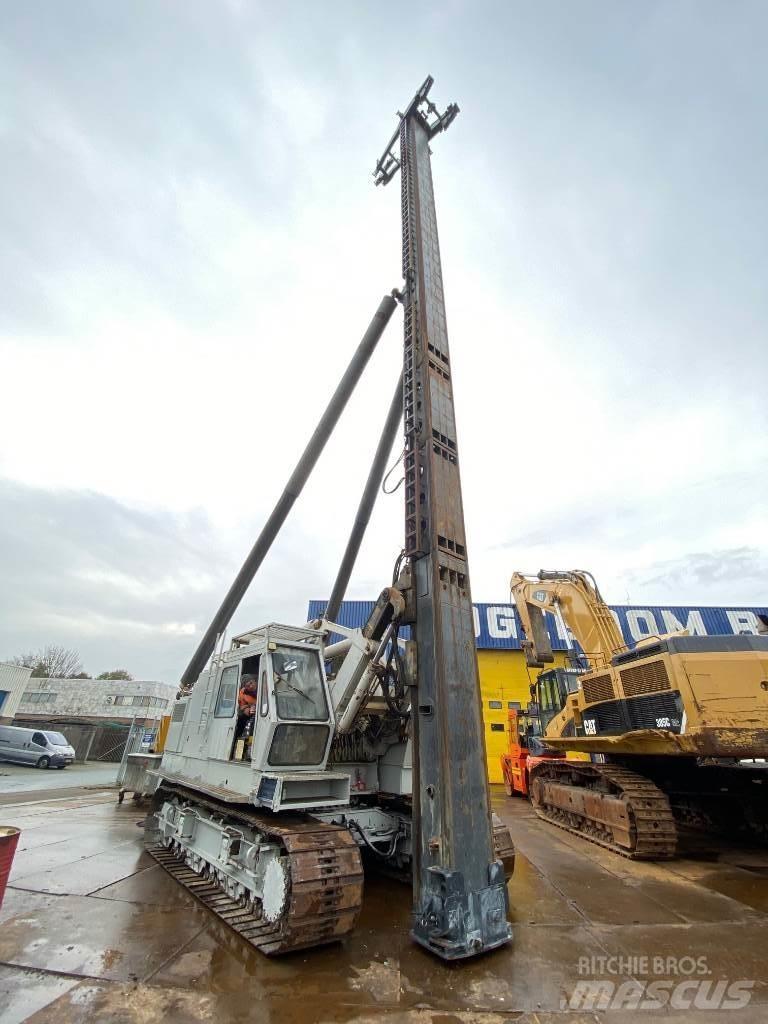 Hitachi KH 150-3 打樁機