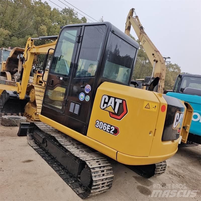 CAT 306 E 小型挖土機/掘鑿機<7t(小型挖掘機)