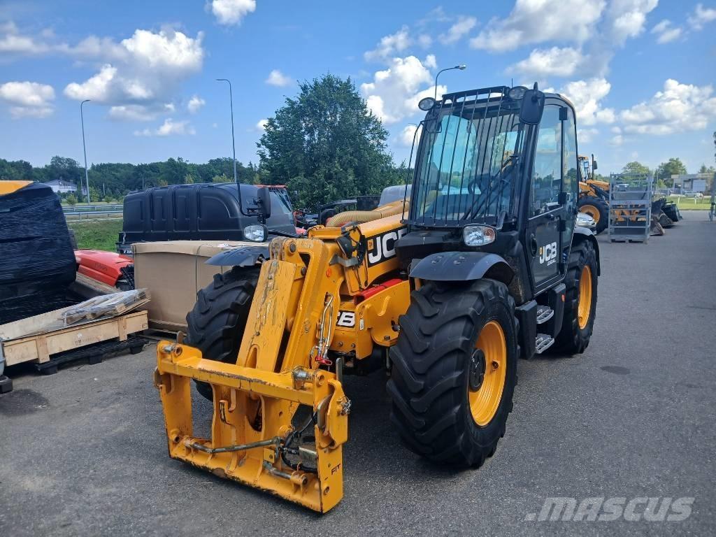 JCB 536-60 Agri 農業用伸縮臂裝載機