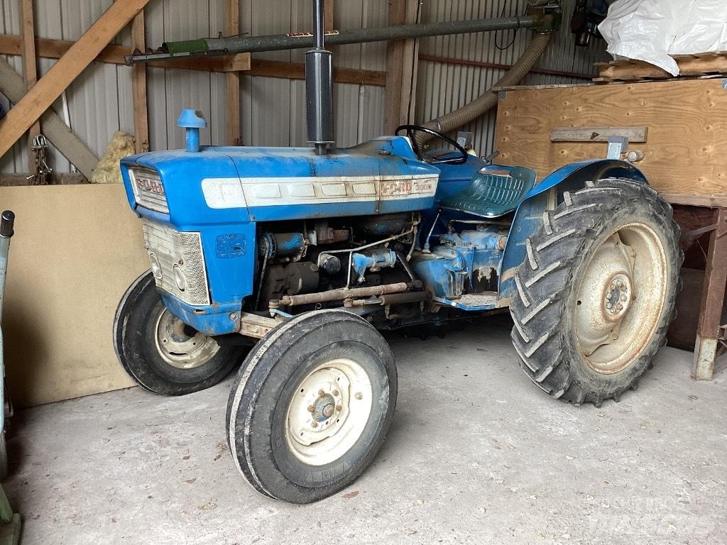 Ford 3000 曳引機