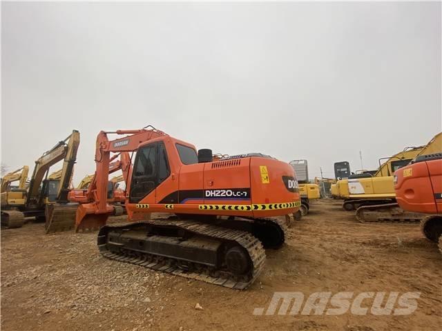 Doosan DH220LC-7 履帶式 挖土機/掘鑿機/挖掘機