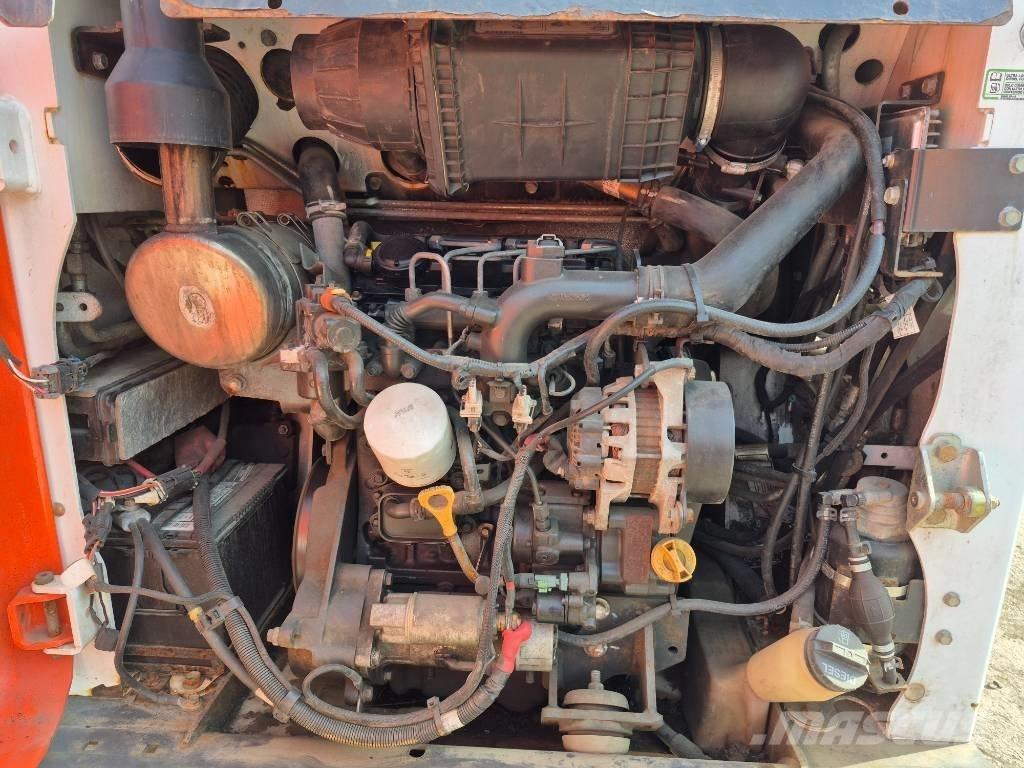 Bobcat S 450 滑移轉向裝載機