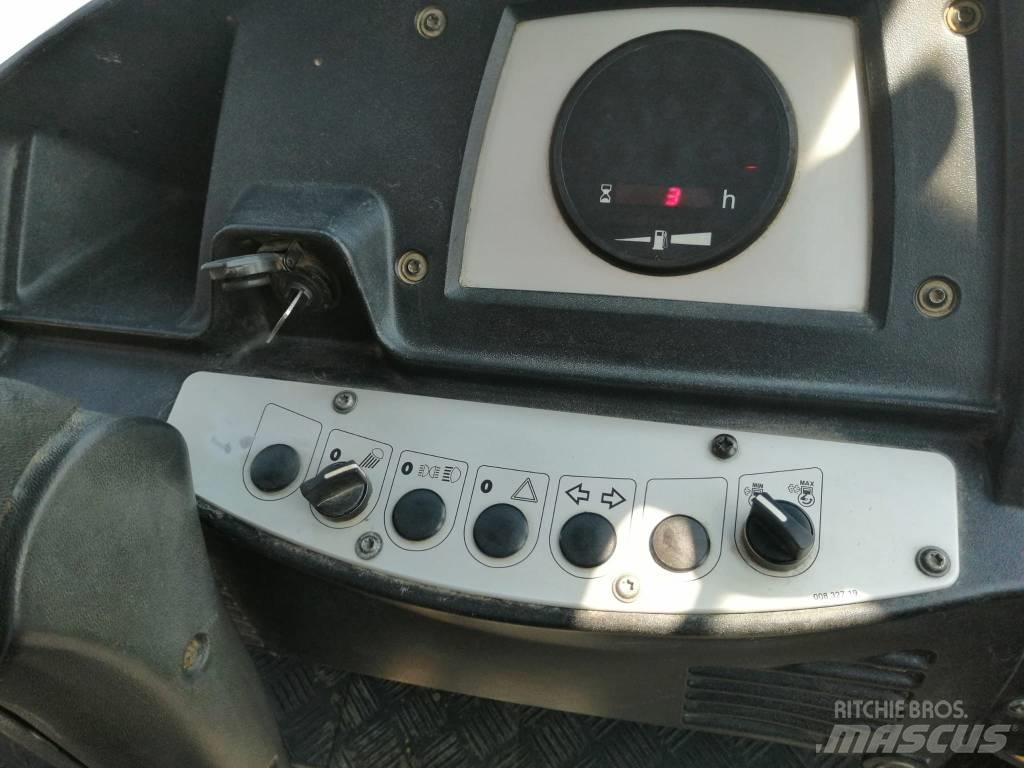 Bomag BW 177 D-4 單輪滾壓機