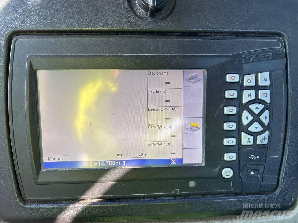 CAT D 8 T 履帶推土機