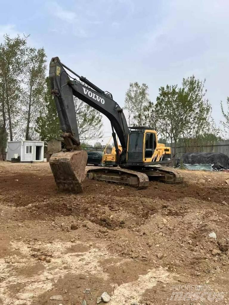 Volvo EC 240 履帶式 挖土機/掘鑿機/挖掘機