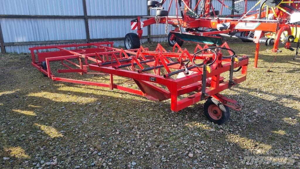 Browns Balsamlare Hay and forage machine accessories