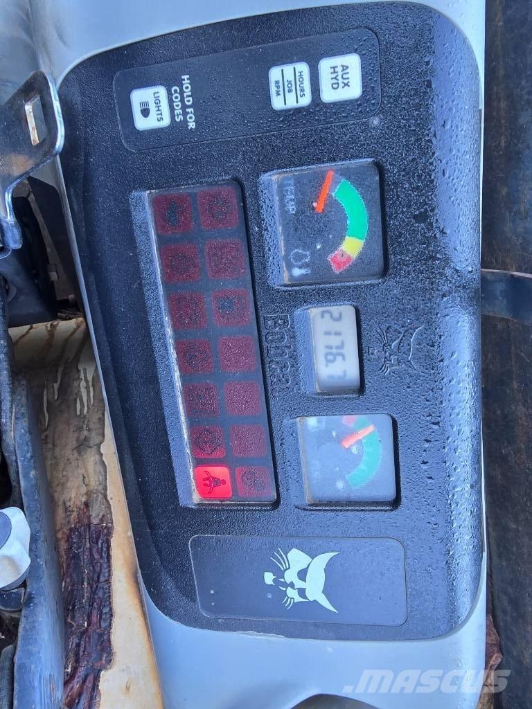 Bobcat 325 G 小型挖土機/掘鑿機<7t(小型挖掘機)