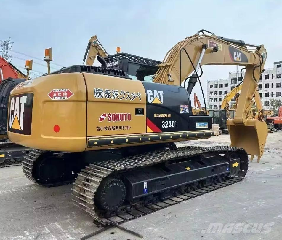 CAT 323 D L 履帶式 挖土機/掘鑿機/挖掘機
