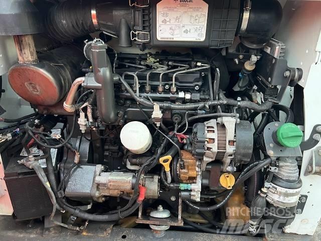 Bobcat T 550 滑移轉向裝載機
