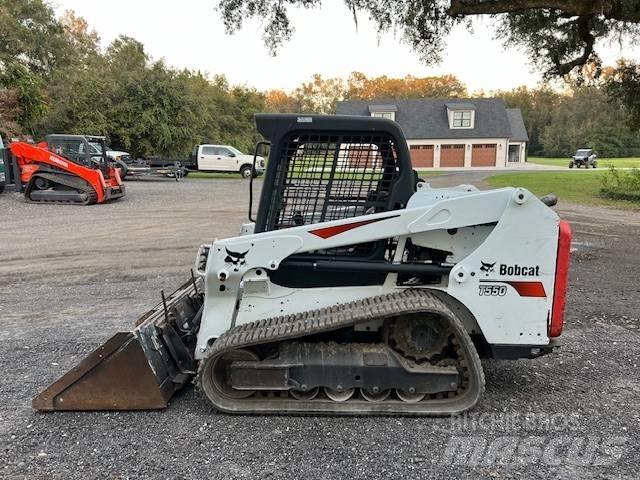 Bobcat T 550 滑移轉向裝載機