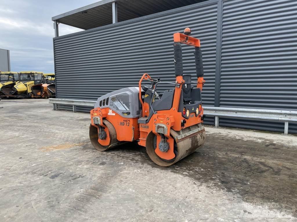 Hamm HD 12 VV 雙輪滾壓機