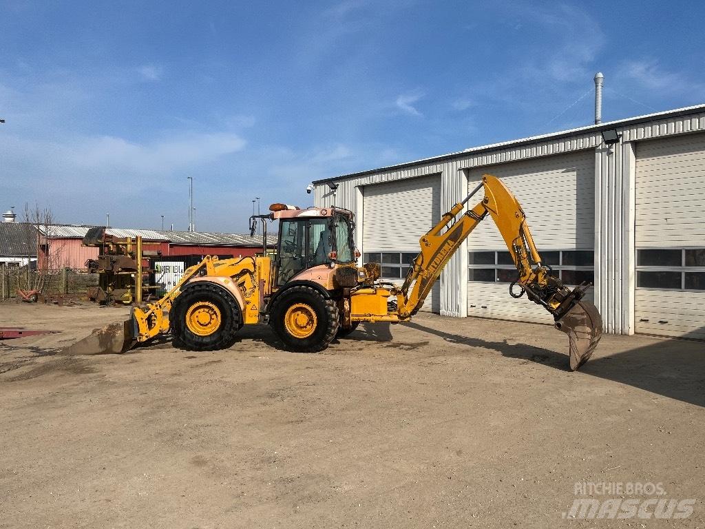 Hydrema 926 D 反鏟裝載機