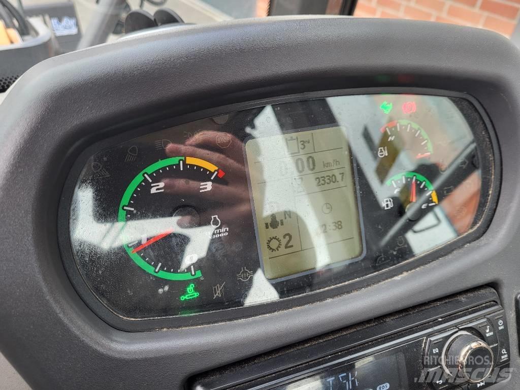 CASE 221 F 輪胎式裝載機
