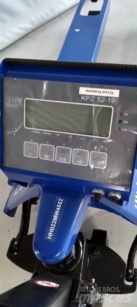  71-9 手拉式油壓拖板車