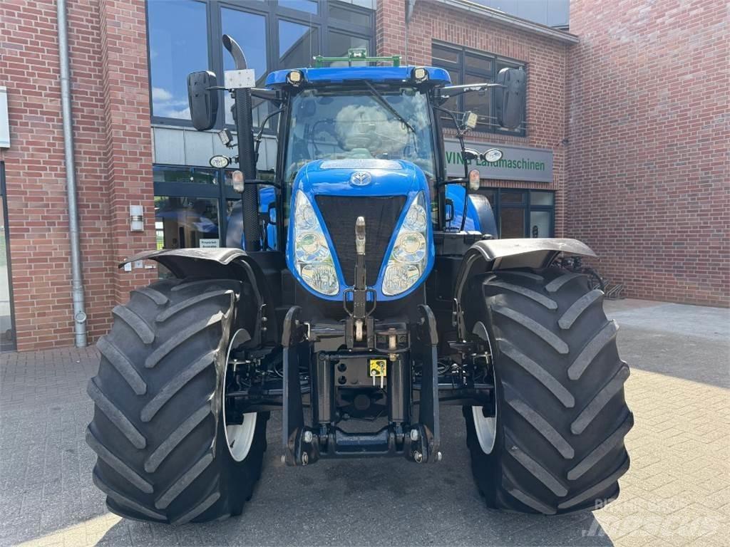 New Holland T7.220 曳引機