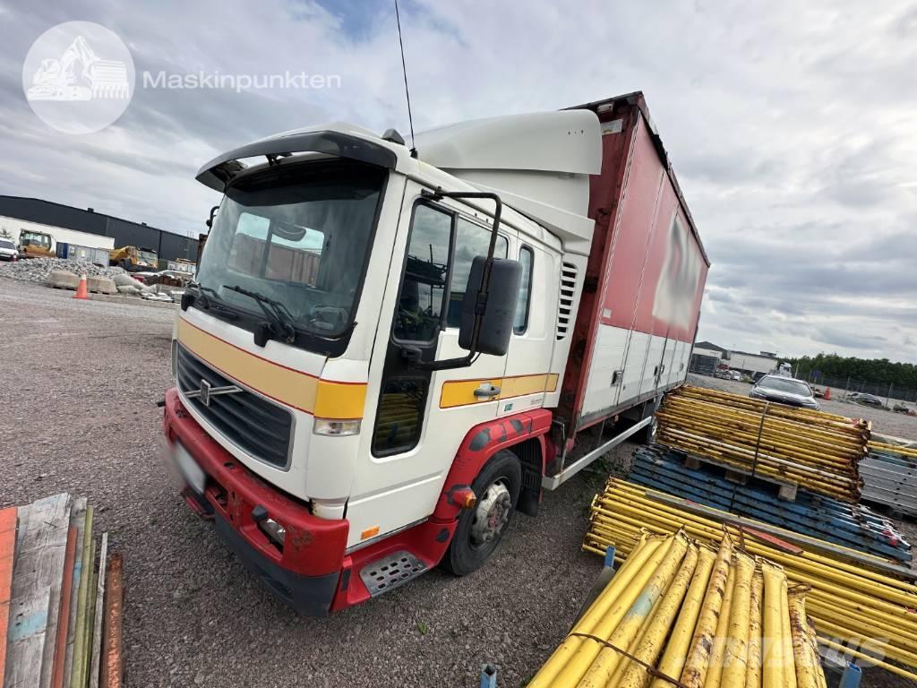 Volvo FL 6 貨箱式卡車