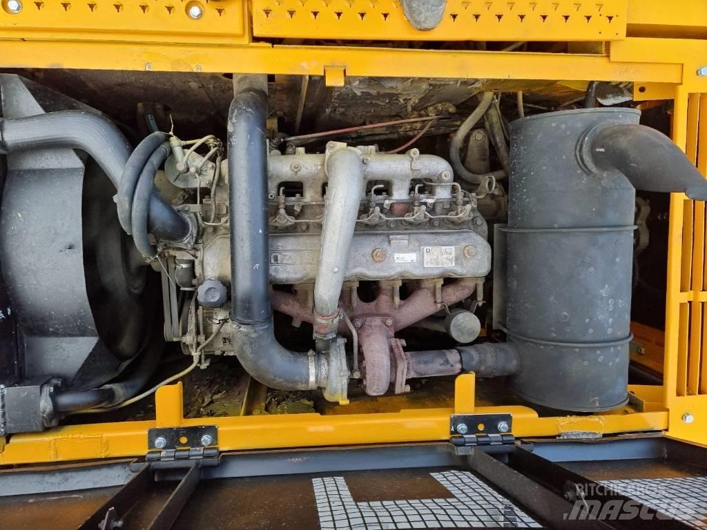 JCB JS 220 LC 履帶式 挖土機/掘鑿機/挖掘機