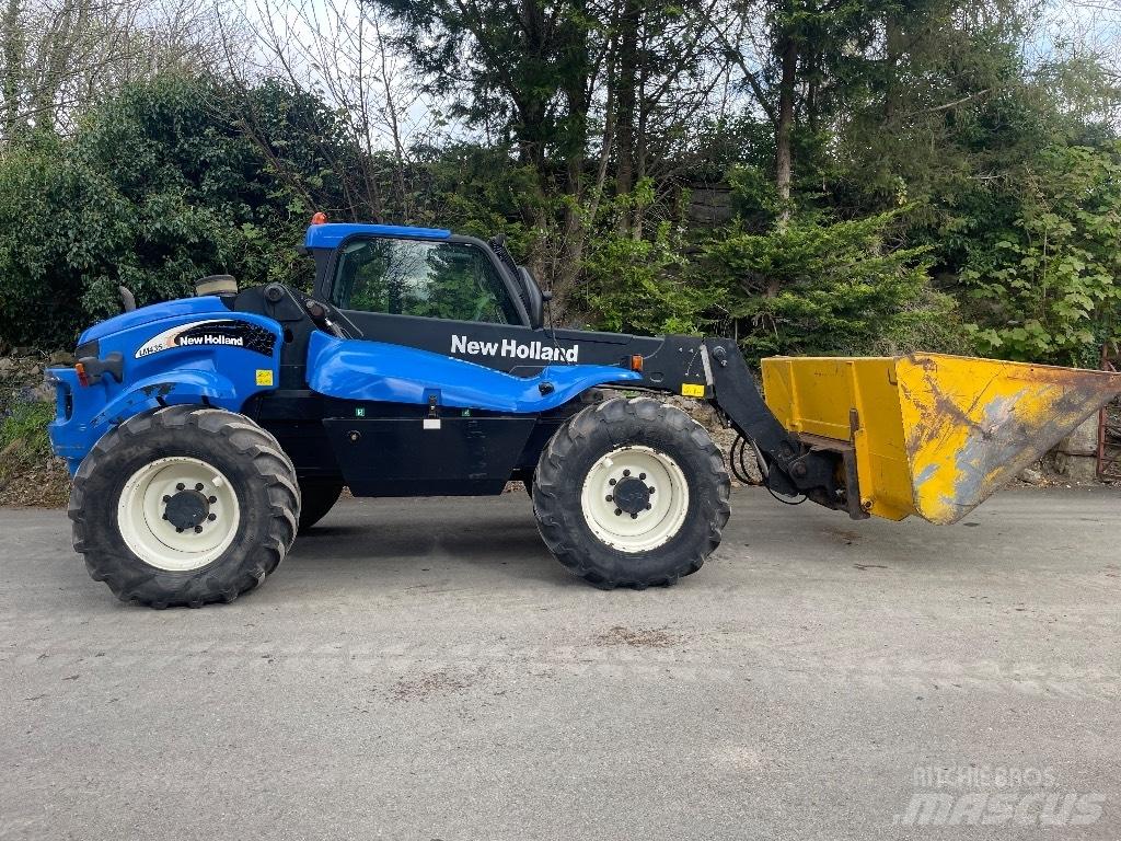 New Holland LM 435 A 農業用伸縮臂裝載機