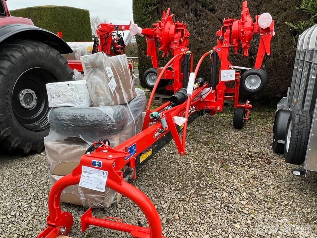 Kuhn GA 7501 耙與翻草機