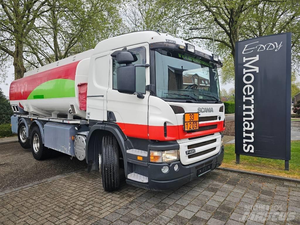 Scania P420 6x2*4 運油車