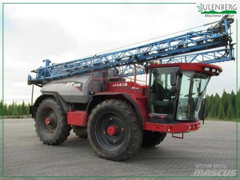 Horsch Leeb PT 230 自走式噴霧機