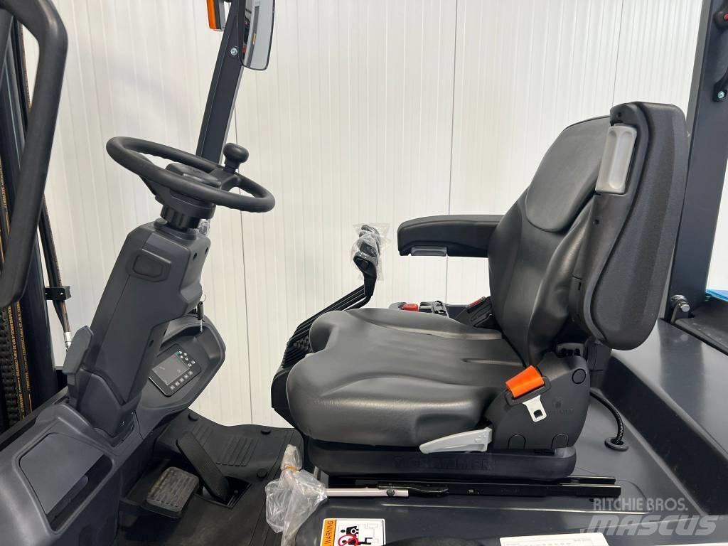 Bobcat B35NS 電動堆高機