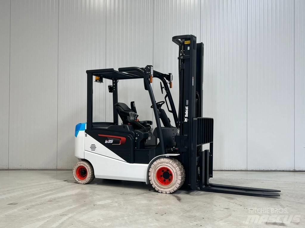 Bobcat B35NS 電動堆高機