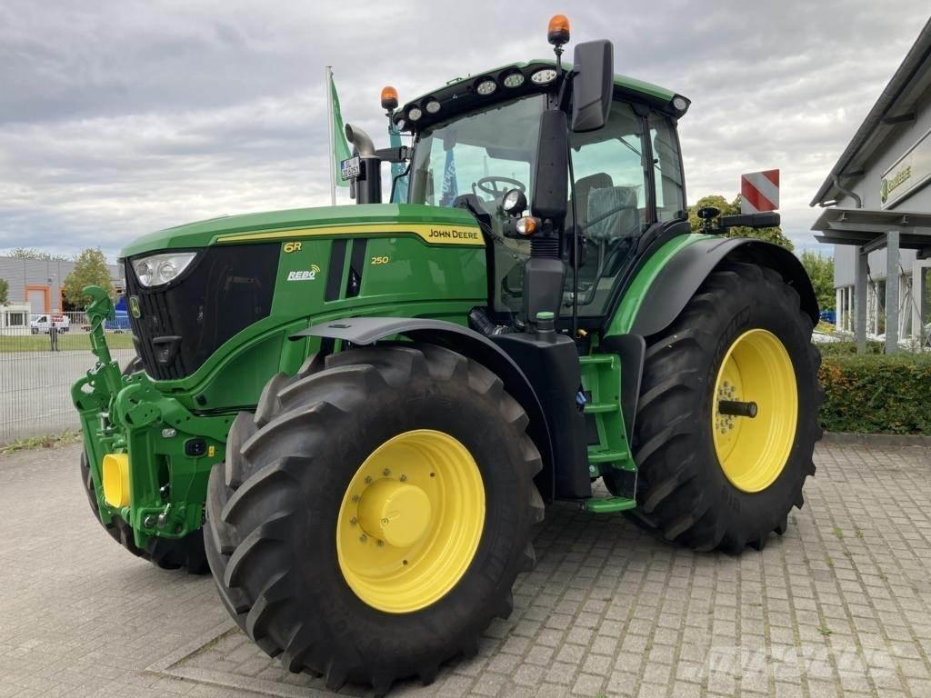 John Deere 6R 250 曳引機