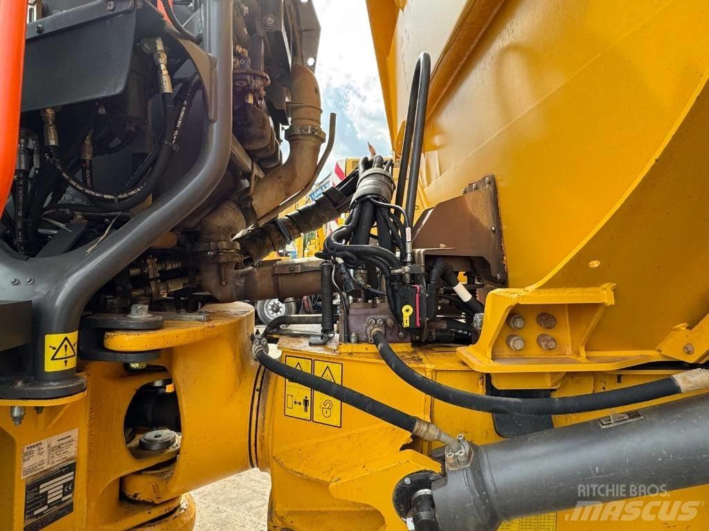 Volvo A 30 G 鉸接式起吊車