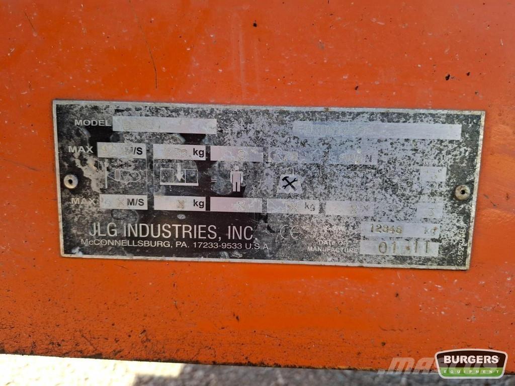 JLG 660SJ 伸縮臂高空作業車