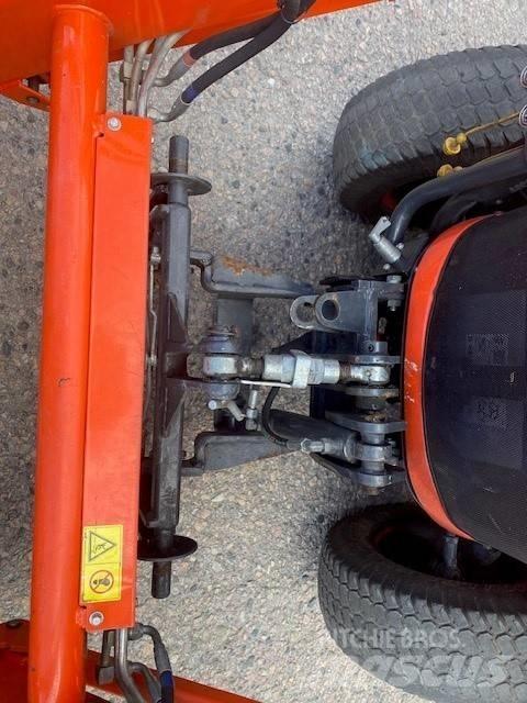 Kubota SWT37 小型曳引機