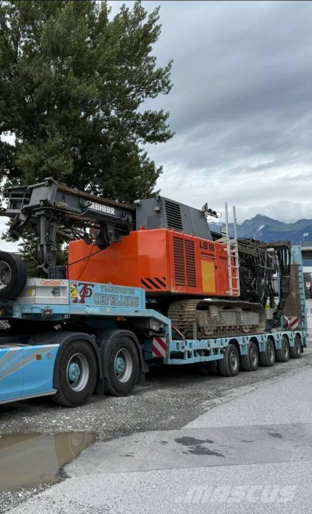 Liebherr LB16 打樁機