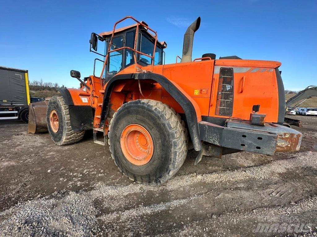 Doosan DX420-3 旋轉式挖土機/掘鑿機/挖掘機