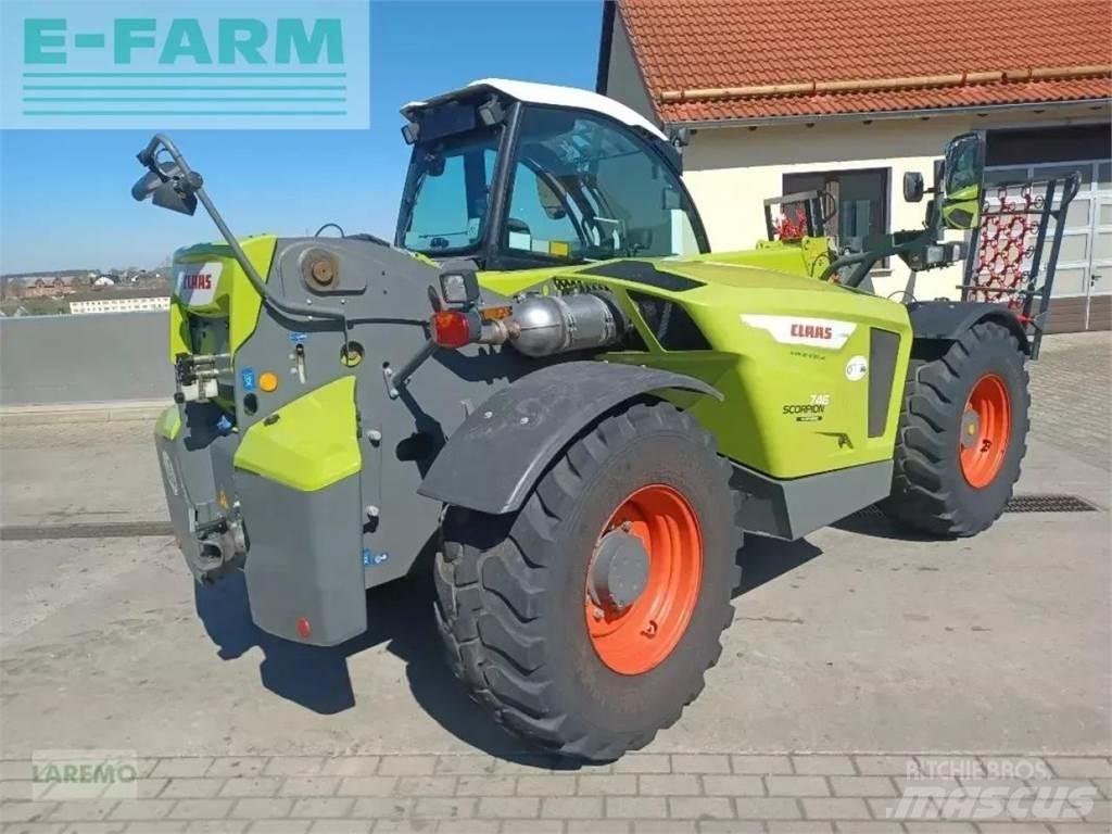 CLAAS scorpion 746 農業用伸縮臂裝載機
